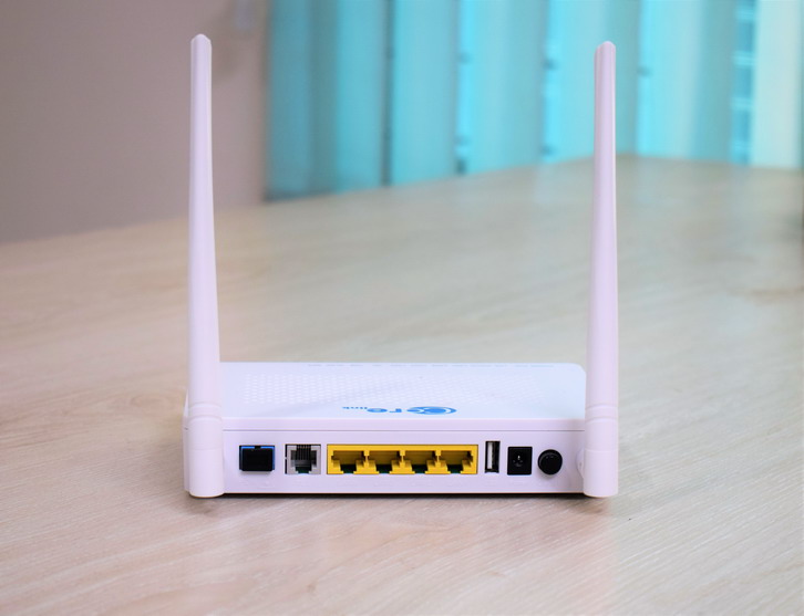 CORELINK XPON ONU ROUTER 2.4ghz